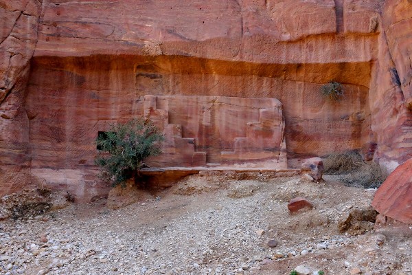 petra-1