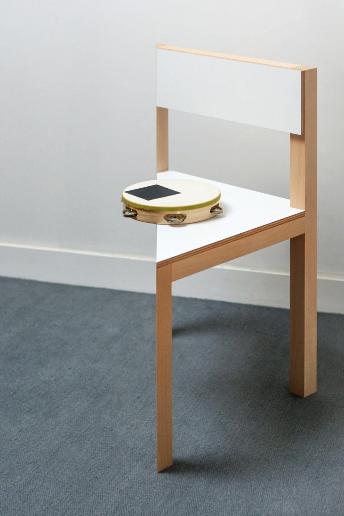 olivier_vadrot_half_chair_02